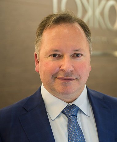 Dr Matthew Russell